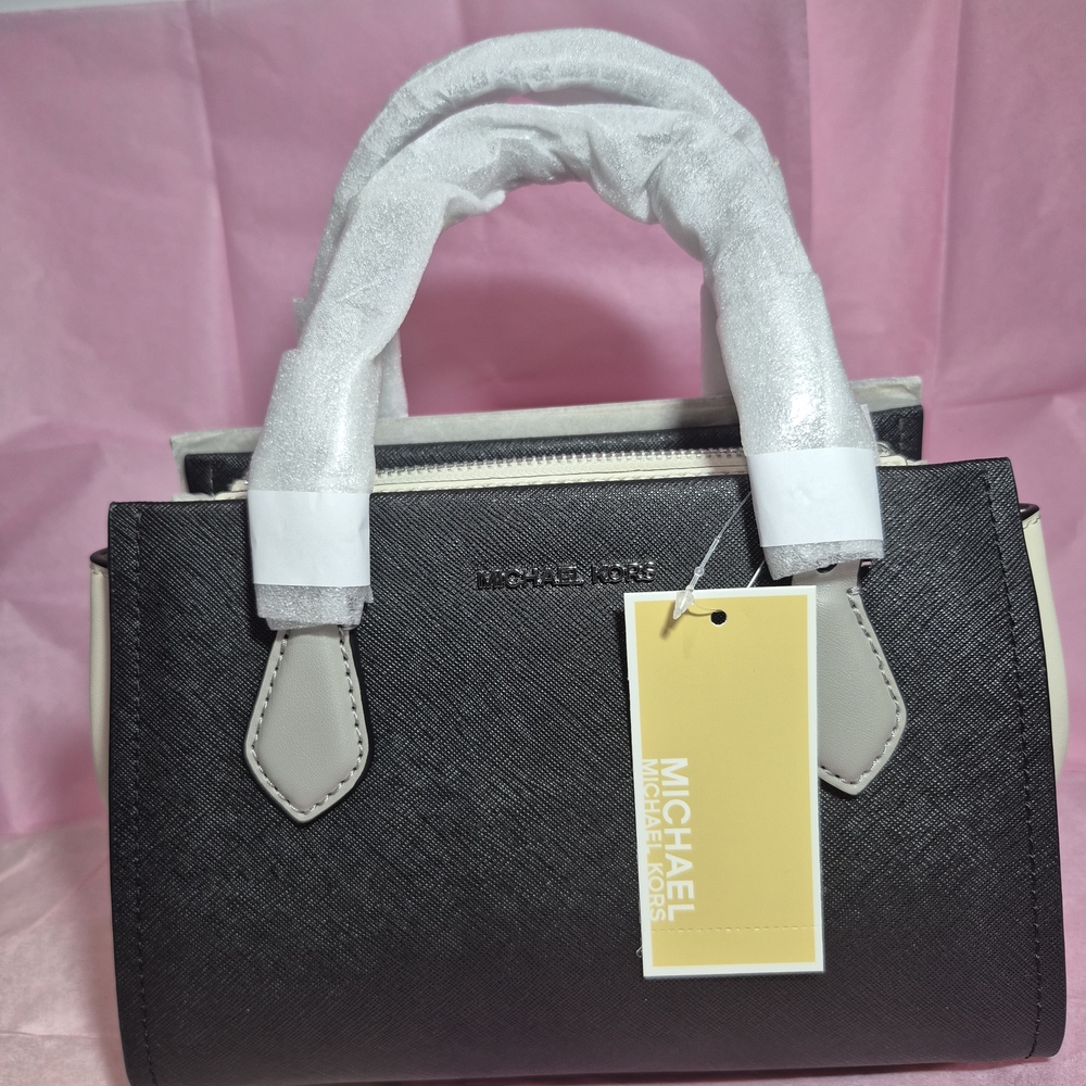 MICHAEL Michael Kors Black and Cream Satchel